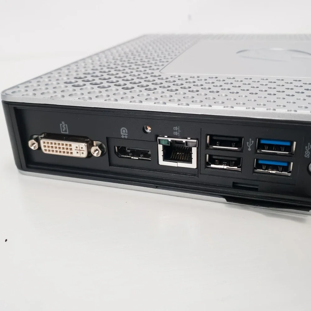 HP t610 Thin Client PC Silver Black B8C95AT#ABA Metal READ